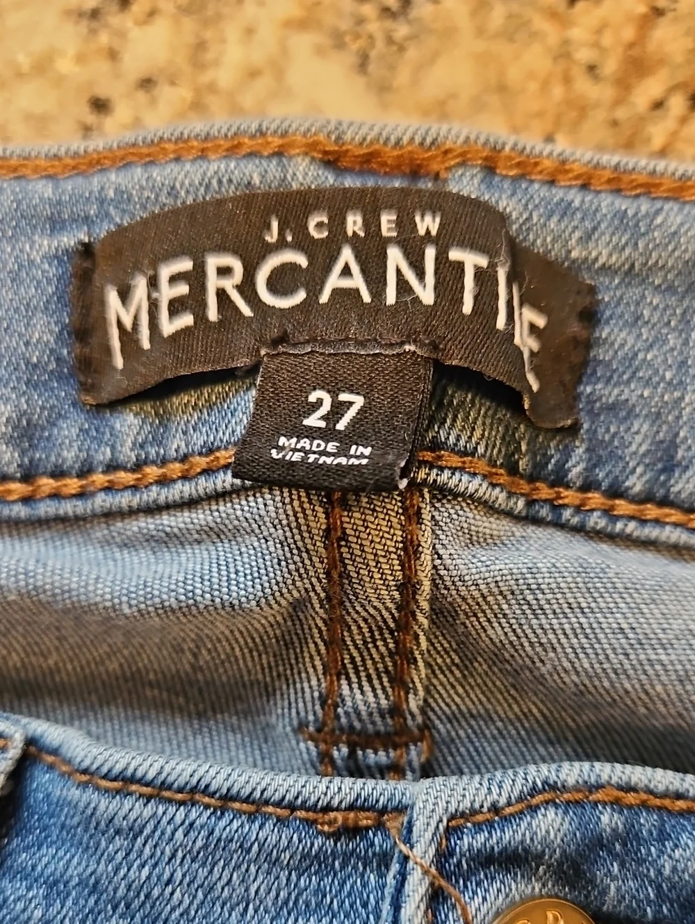 👖J. Crew Mercantile High-Rise Skinny Jeans